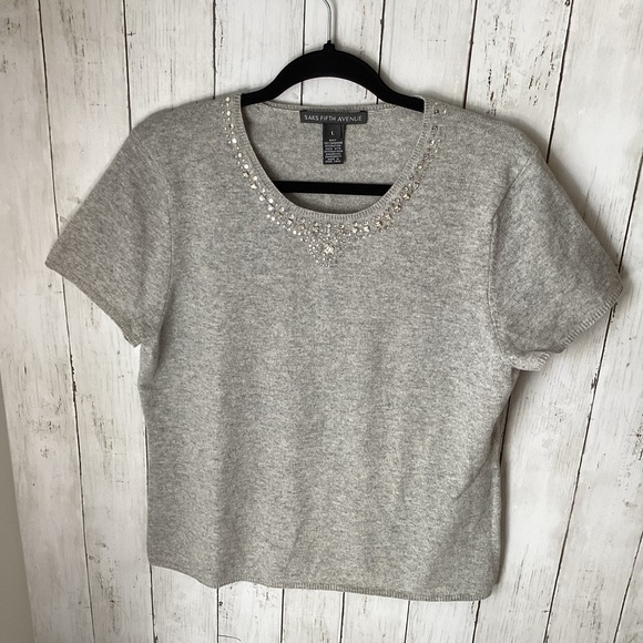 Saks Fifth Avenue Gray Cashmere Silver Sequin Shortsleeve Cropped Sweater Medium - Picture 6 of 6